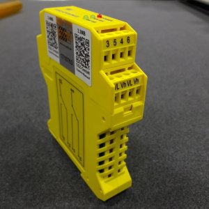 Safety contactor